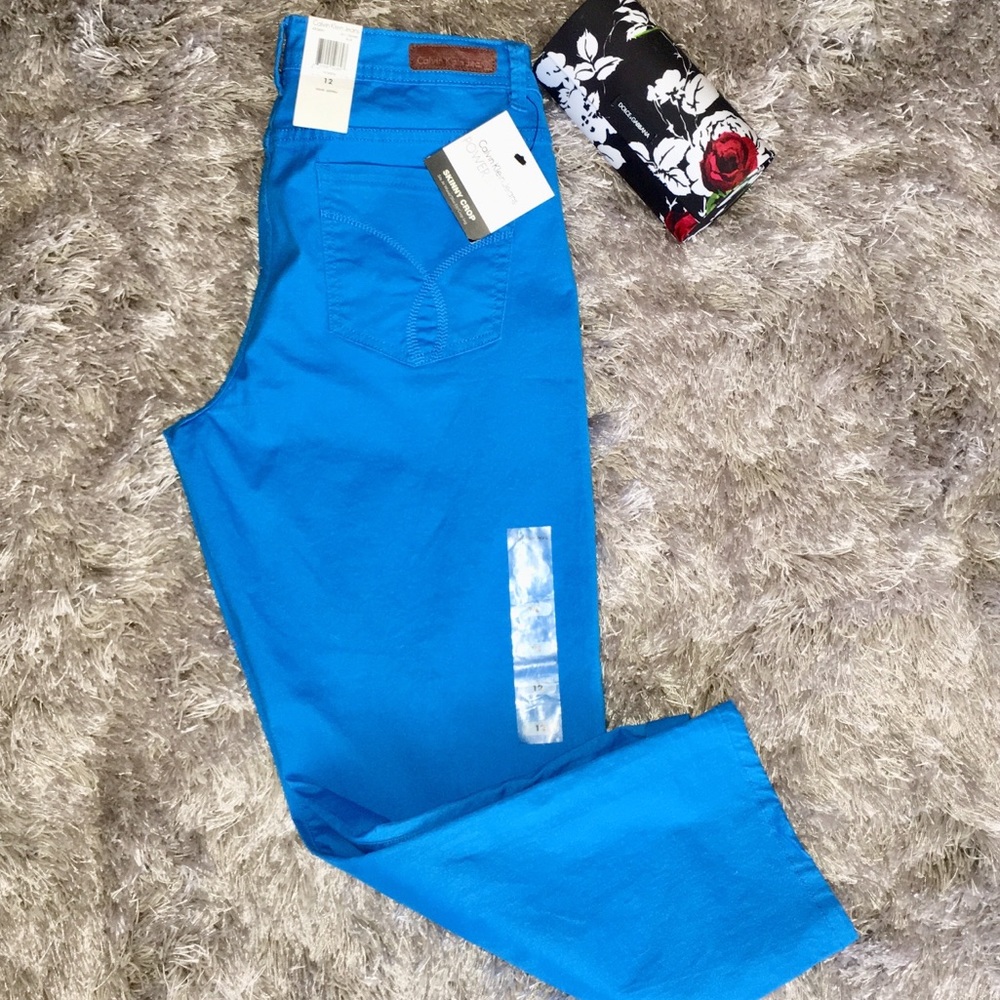 ⭐️HOST⭐️PICK ⭐️💙NWT💙Calvin Klein Jeans 💙